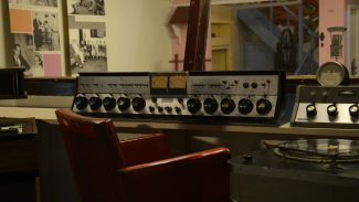 Programação especial nesta sexta-feira marca 89 anos da Rádio Nacional