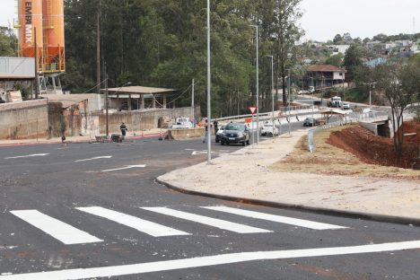 Mudanças no trânsito e ponte nova: confira o mapa de tráfego no acesso ao Bairro XIV de Novembro