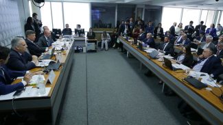 CPMI do INSS aprova quebra do sigilo bancário de investigados CPMI do INSS aprova quebra do sigilo bancário de investigados