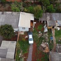 Imagem referente a Veja imagens aéreas de local onde assaltante foi baleado pela PM no Cascavel Velho