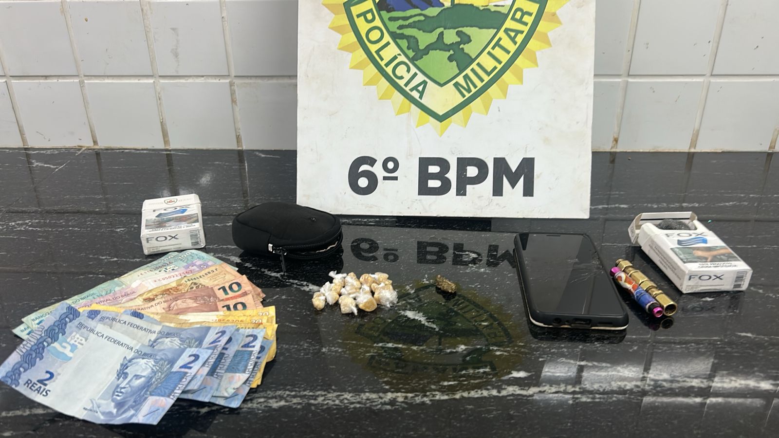 PM apreende pedras de crack e detém dupla envolvida com o tráfico na Região Norte
