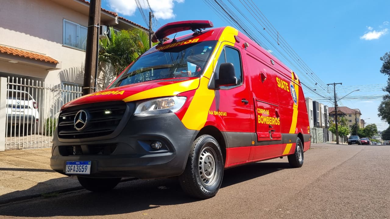 Bebê De 16 Dias De Vida Se Engasga Com Leite Materno Na Rua Curitiba