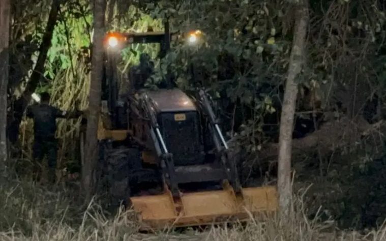 Mistério continua! Carro de desaparecidos estava vazio, sem corpos; Polícia segue buscas