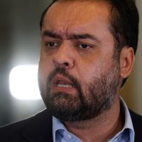 PM apreende sete fuzis em 24 horas em ações contra o crime organizado Imagem referente a PM apreende sete fuzis em 24 horas em ações contra o crime organizado