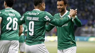 Brasileiro: Palmeiras joga no ritmo de Vitor Roque e goleia o Inter Brasileiro: Palmeiras joga no ritmo de Vitor Roque e goleia o Inter