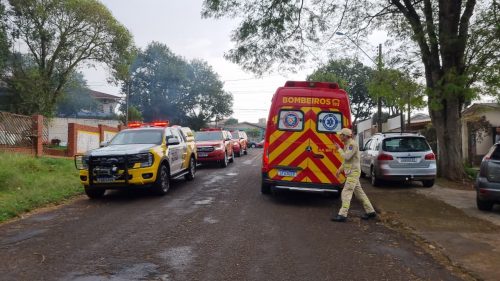 Homem é eviscerado após ser ferido com chave de fenda na Rua Pontes de Miranda Imagem referente a Homem é eviscerado após ser ferido com chave de fenda na Rua Pontes de Miranda