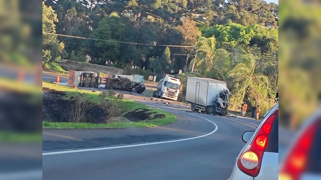 Acidente com morte na BR-277: PRF de Cascavel divulga informações sobre colisão entre caminhões
