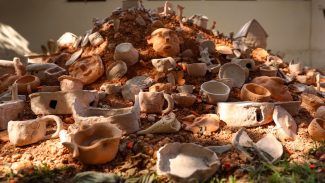 Arquitetura e modo de vida de comunidades africanas inspiram artistas