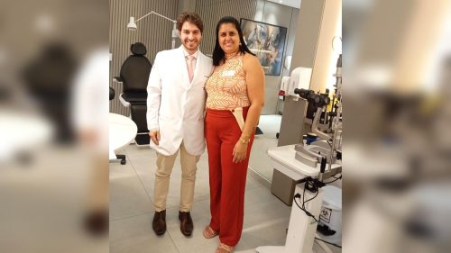 Mais de 2 mil pessoas aguardam por transplante de córnea no Paraná Mais de 2 mil pessoas aguardam por transplante de córnea no Paraná