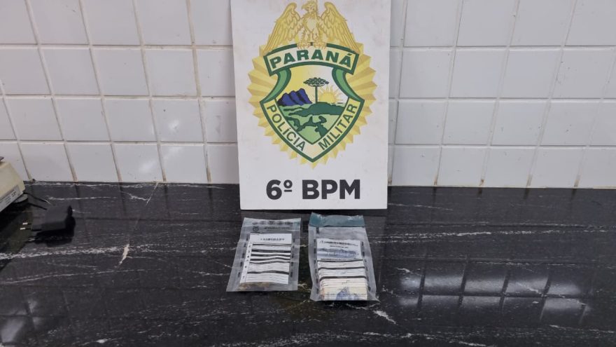 Adolescente é apreendido com maconha em frente a colégio cívico-militar