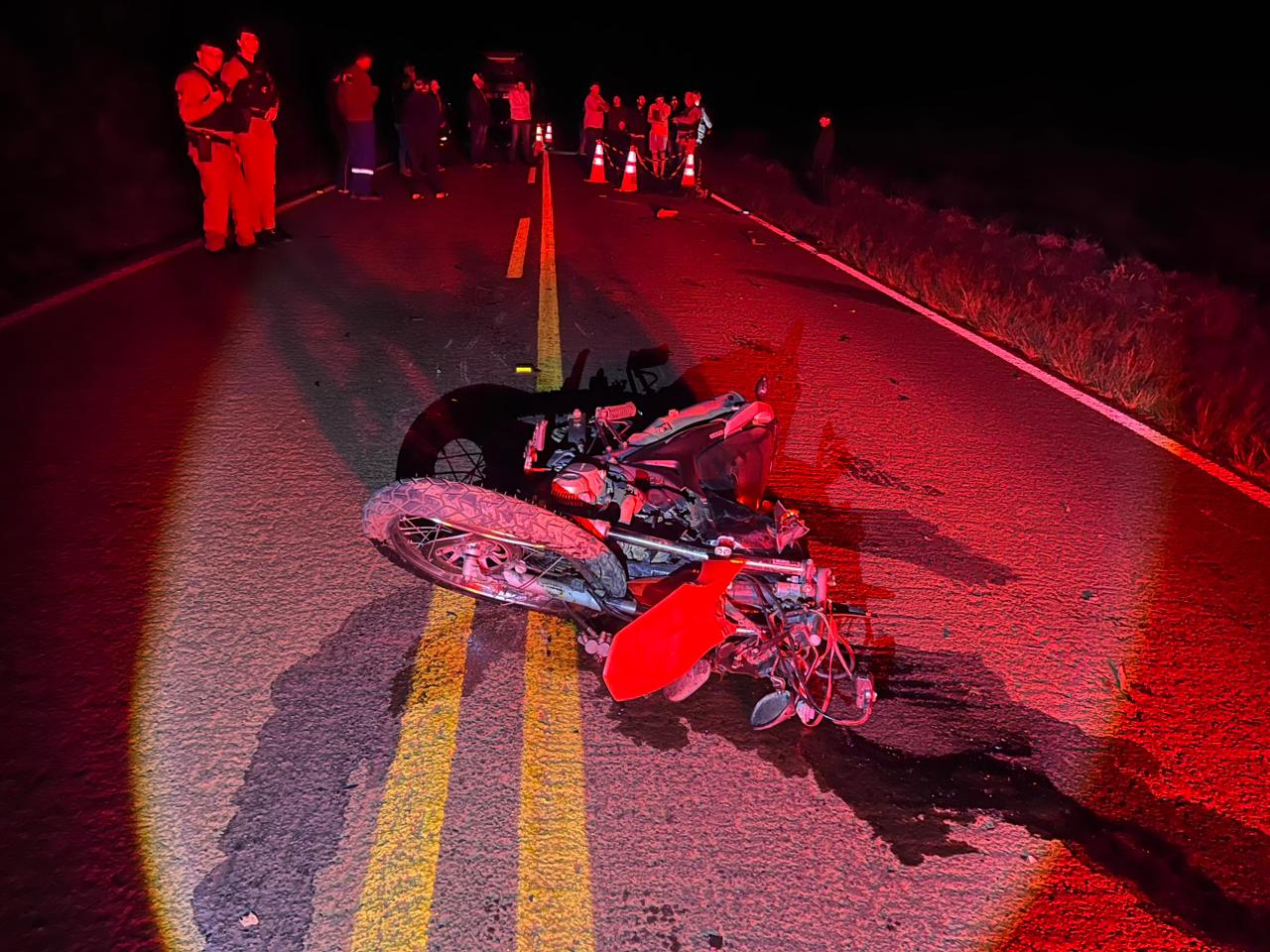 Casal morre em grave acidente entre carro e moto na PR-473, em Nova Laranjeiras Casal morre em grave acidente entre carro e moto na PR-473, em Nova Laranjeiras
