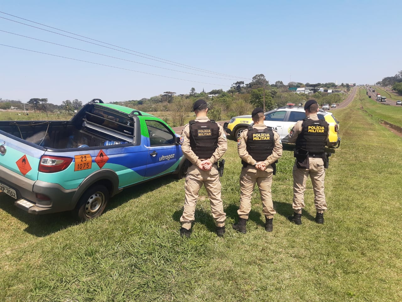 Furto relâmpago: Carro de gás some em plena manhã e reaparece na BR-277