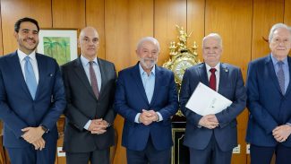 Fachin e Moraes convidam Lula para posse no STF