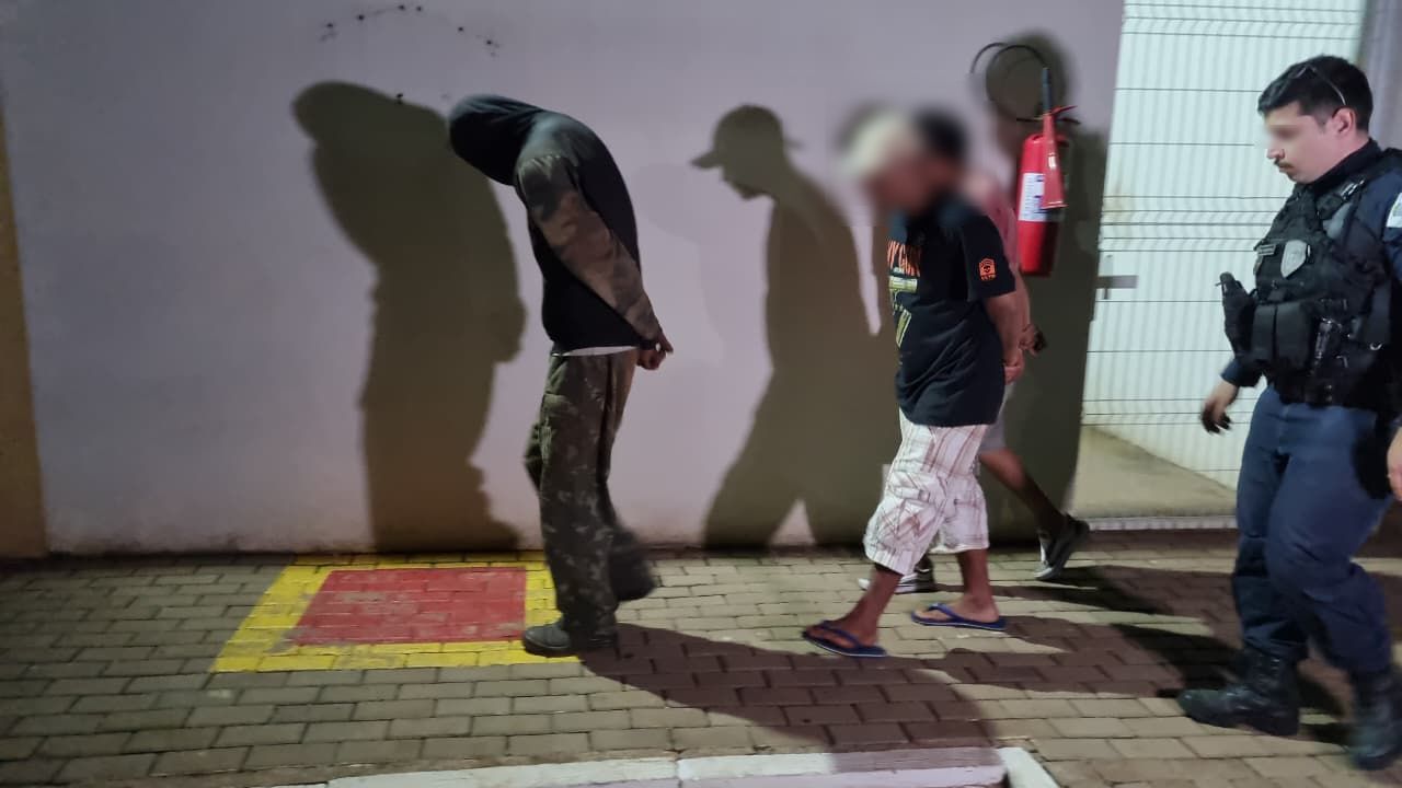 Ação rápida da GM captura trio suspeito de furtar fios no bairro São Cristóvão