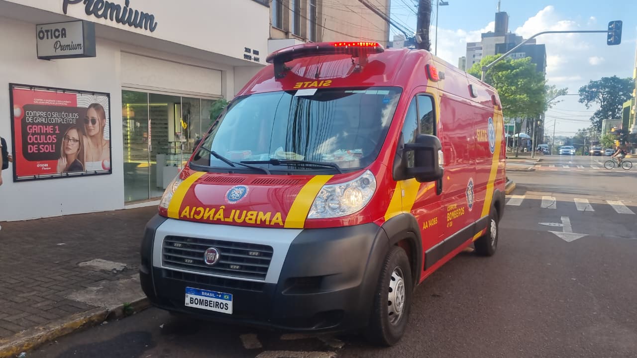 Menina de 15 anos é atropelada em ciclovia por motociclista, que fugiu sem prestar socorro