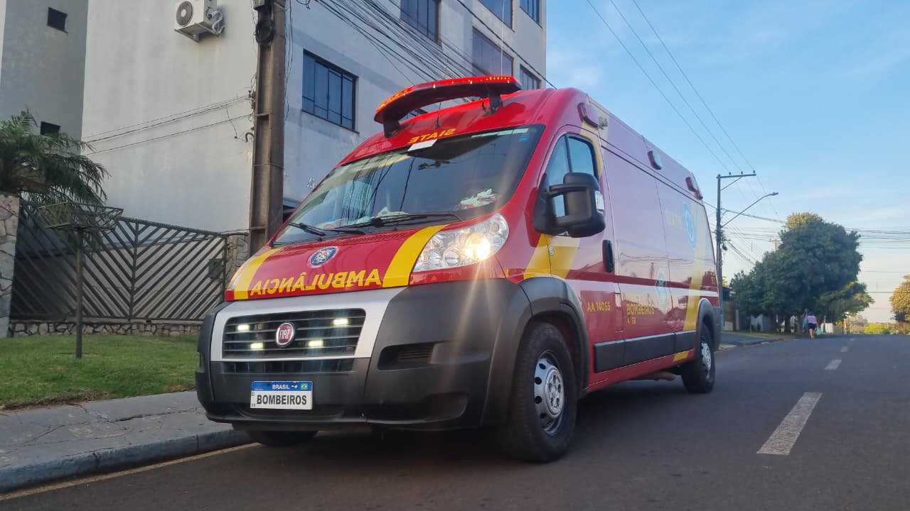 Homem sofre queda ao pular de janela em apartamento no Pioneiros Catarinenses