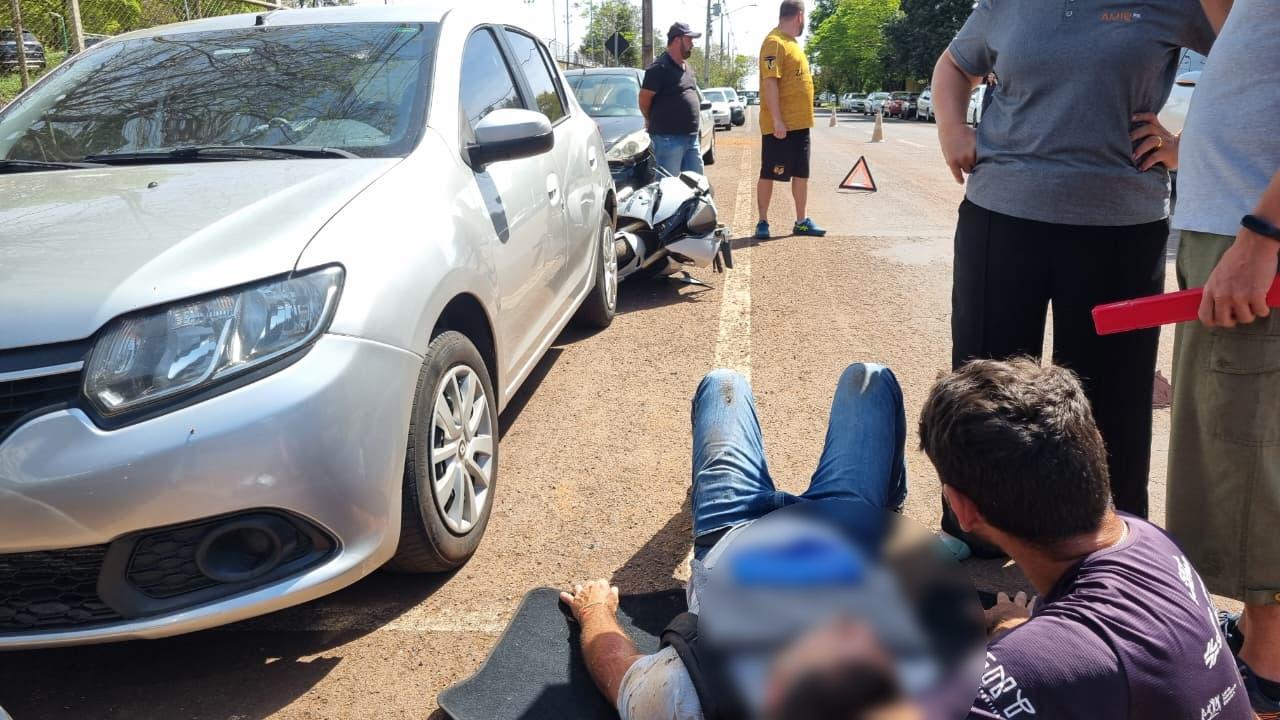 Acidente de trânsito na Rua Maranhão deixa motociclista ferido Acidente de trânsito na Rua Maranhão deixa motociclista ferido