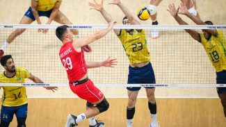 Brasil é eliminado do Campeonato Mundial de vôlei masculino Brasil é eliminado do Campeonato Mundial de vôlei masculino