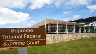 Base do governo na Câmara vai ao STF contra PEC da Blindagem