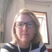 Imagem referente a Falece Ana Lucia Garmatter Froes da Motta, esposa de cirurgião plástico de Cascavel