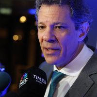 Imagem referente a Haddad não vai à ONU para acompanhar possível votação de isenção do IR
