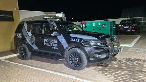 Jovem que responde por roubo é preso pelo Choque no Bairro Tarumã Imagem referente a Jovem que responde por roubo é preso pelo Choque no Bairro Tarumã