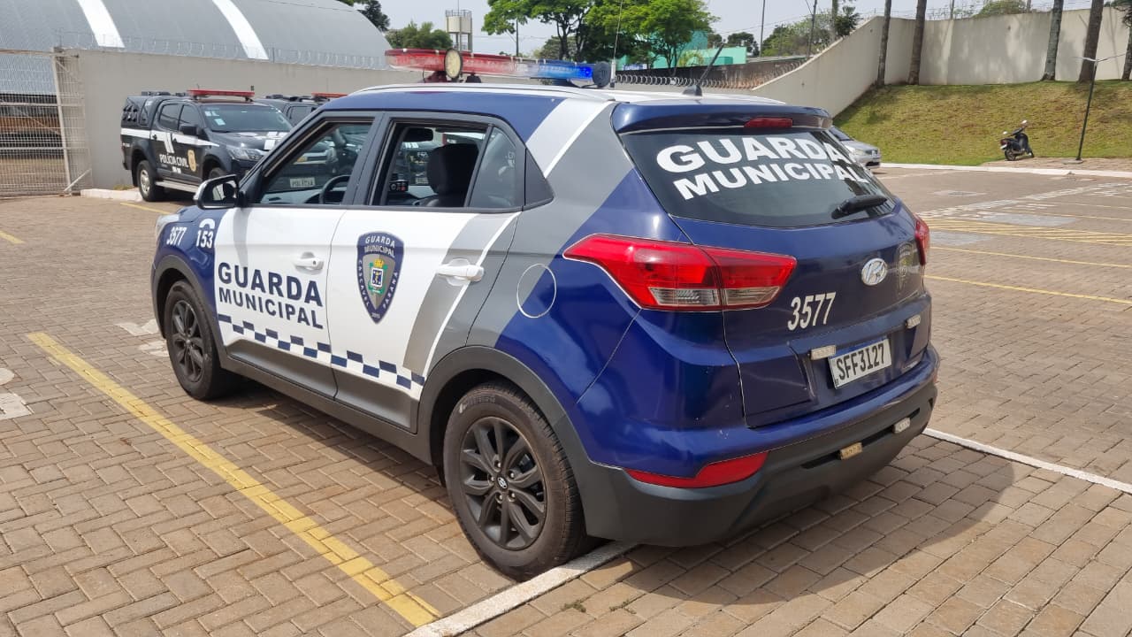 Casal é encaminhado à delegacia após vias de fato em Cascavel