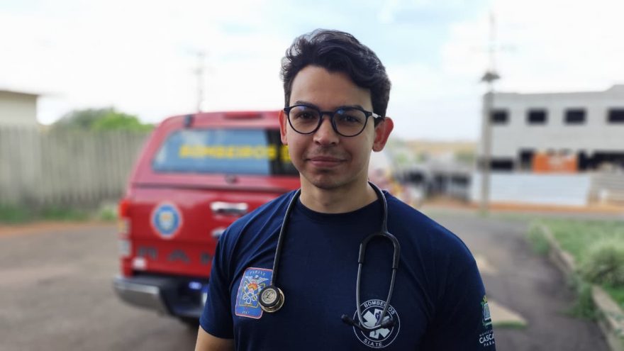 Médico do Corpo de Bombeiros fala sobre capotamento na PR-180, em Cascavel