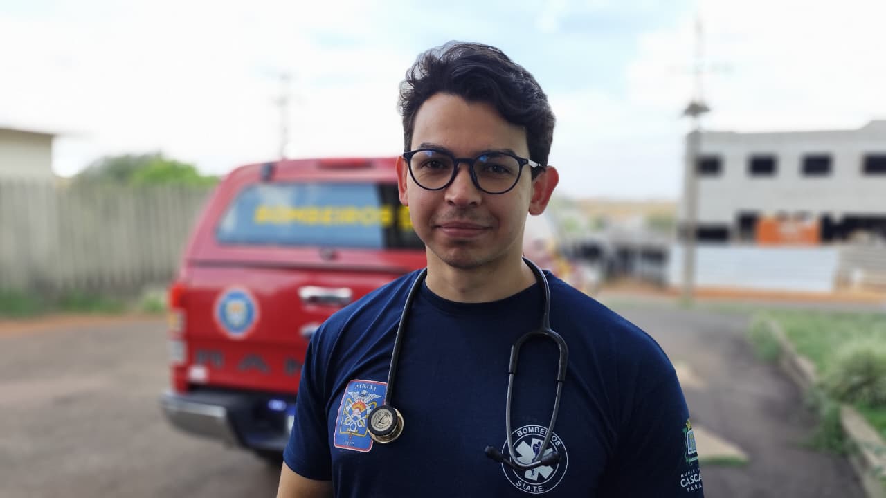 Médico do Corpo de Bombeiros fala sobre capotamento na PR-180, em Cascavel