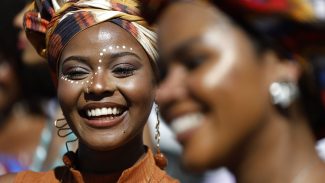 Especialistas defendem atenção específica para saúde da pele negra Especialistas defendem atenção específica para saúde da pele negra