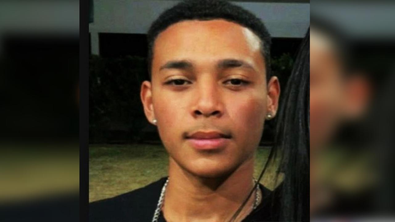 Jovem é baleado e morto durante abordagem policial