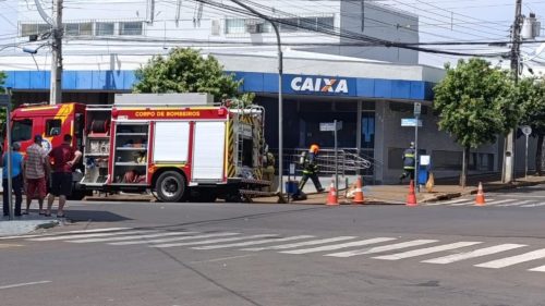 Fumaça em agência da Caixa Econômica causa pânico Imagem referente a Fumaça em agência da Caixa Econômica causa pânico