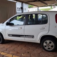 Imagem referente a Carro de motorista de aplicativo esfaqueado é localizado pela PM