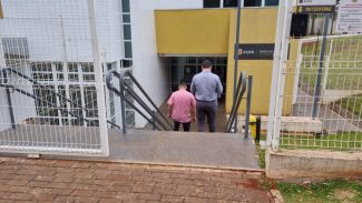 Morador que neutralizou ladrão no Parque São Paulo se apresenta na Delegacia acompanhado de advogado Morador que neutralizou ladrão no Parque São Paulo se apresenta na Delegacia acompanhado de advogado