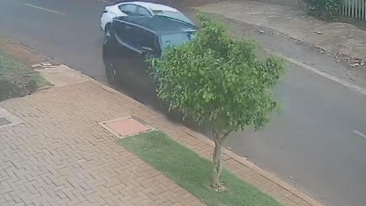 Câmera flagra HB20 colidindo contra Jeep Renegade