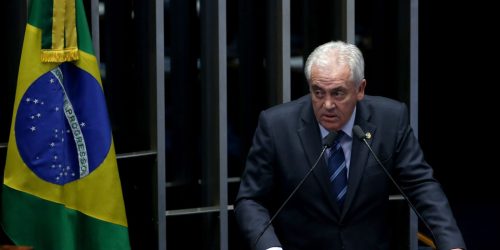CCJ pauta PEC da Blindagem na quarta com expectativa de rejeitar tema Imagem referente a CCJ pauta PEC da Blindagem na quarta com expectativa de rejeitar tema