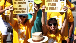 Pediatras alertam para aumento de autoagressão entre adolescentes Pediatras alertam para aumento de autoagressão entre adolescentes