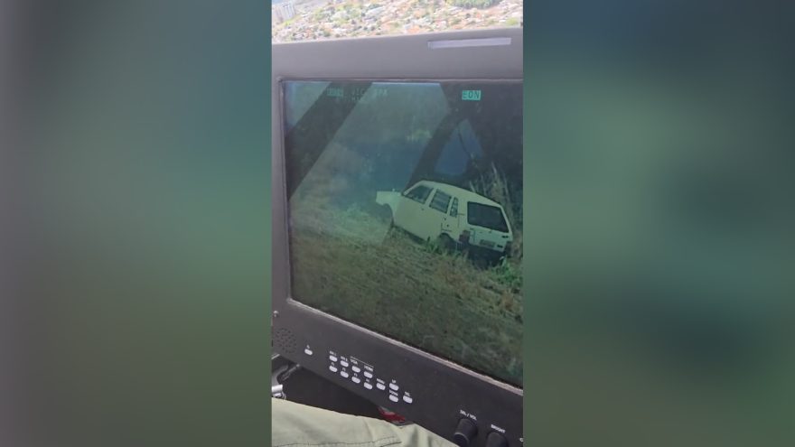 “Olho de Águia”: Helicóptero da PM acha carro furtado largado no mato em Cascavel