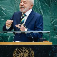 Nada justifica o genocídio em curso em Gaza, diz Lula na ONU Imagem referente a Nada justifica o genocídio em curso em Gaza, diz Lula na ONU