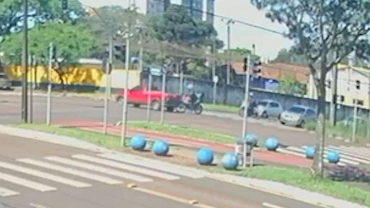 Motolância do Samu se envolve em acidente durante deslocamento a ocorrência e reforça prioridade das sirenes no trânsito