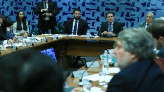 Líderes devem avaliar hoje isenção do IR até R$ 5 mil, diz Motta