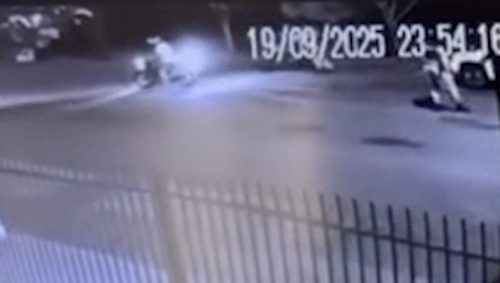 Vídeo mostra momento em que Igor Rodrigues morre ao ser baleado pela PM; Família cobra justiça Imagem referente a Vídeo mostra momento em que Igor Rodrigues morre ao ser baleado pela PM; Família cobra justiça