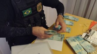 Operação desarticula em SP organização de tráfico de drogas