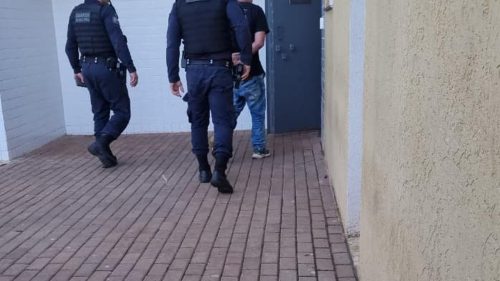 Homem é preso pela Guarda Municipal no Bairro Morumbi