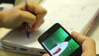 Brasil tem mais alunos em cursos a distância que em presenciais Brasil tem mais alunos em cursos a distância que em presenciais