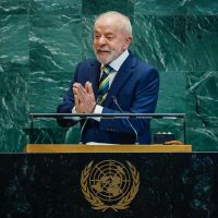 Defesa da democracia e metas da COP30 encerram agenda de Lula nos EUA Imagem referente a Defesa da democracia e metas da COP30 encerram agenda de Lula nos EUA