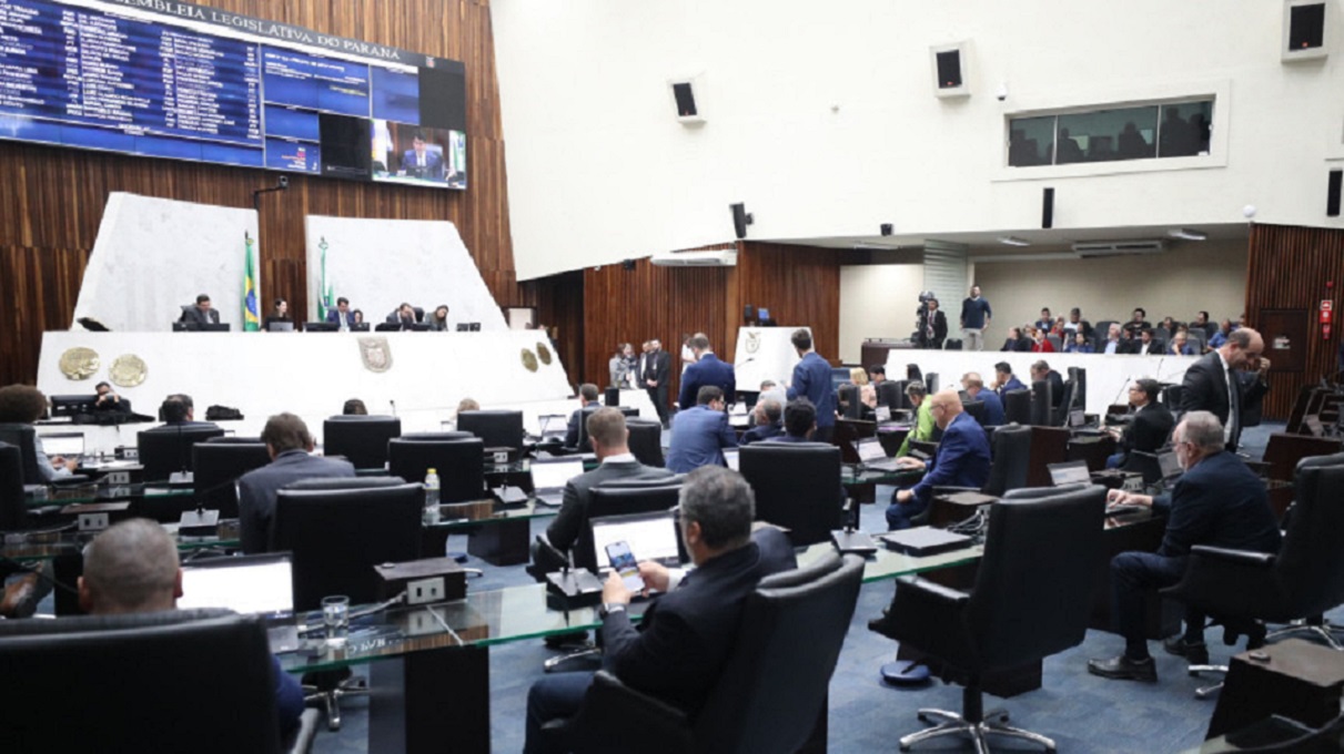 Dívida perdoada: assembleia aprova quitação de até R$ 7 mil para moradias