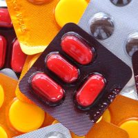 Anvisa: não há registros que relacionem paracetamol a autismo Imagem referente a Anvisa: não há registros que relacionem paracetamol a autismo