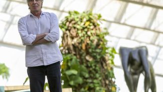 Aos 70 anos, morre produtor cultural e dramaturgo Guilherme Reis Aos 70 anos, morre produtor cultural e dramaturgo Guilherme Reis