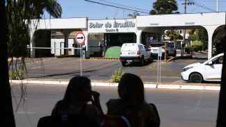 Polícia reconhece falhas em relatório de vistoria na casa de Bolsonaro